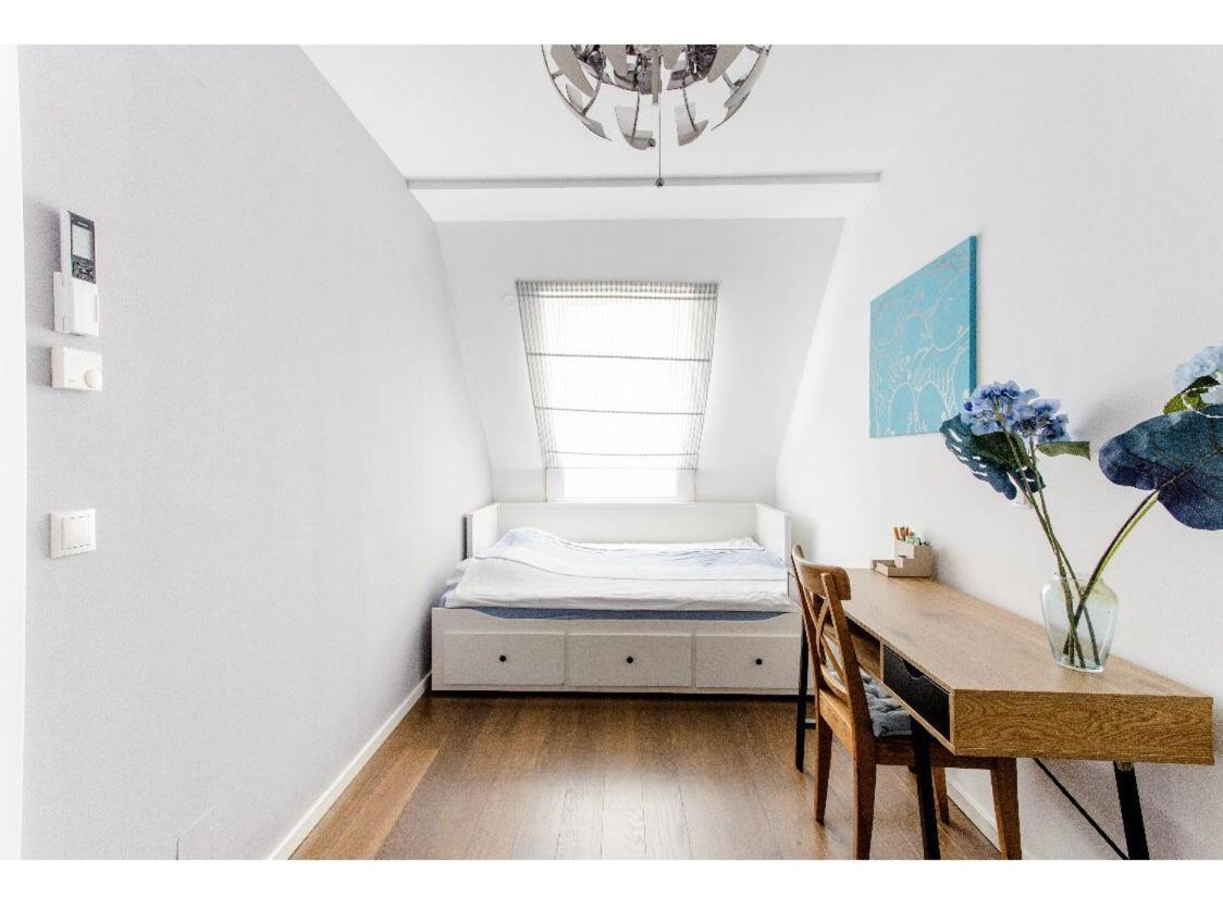 Appartement Stylish Rooms, Sunny Terrace In Center *